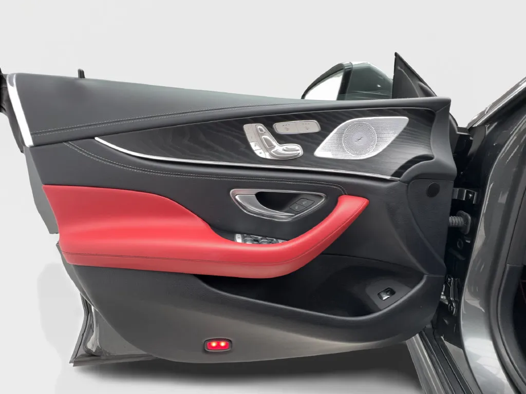 Mercedes-Benz CLS photo 25