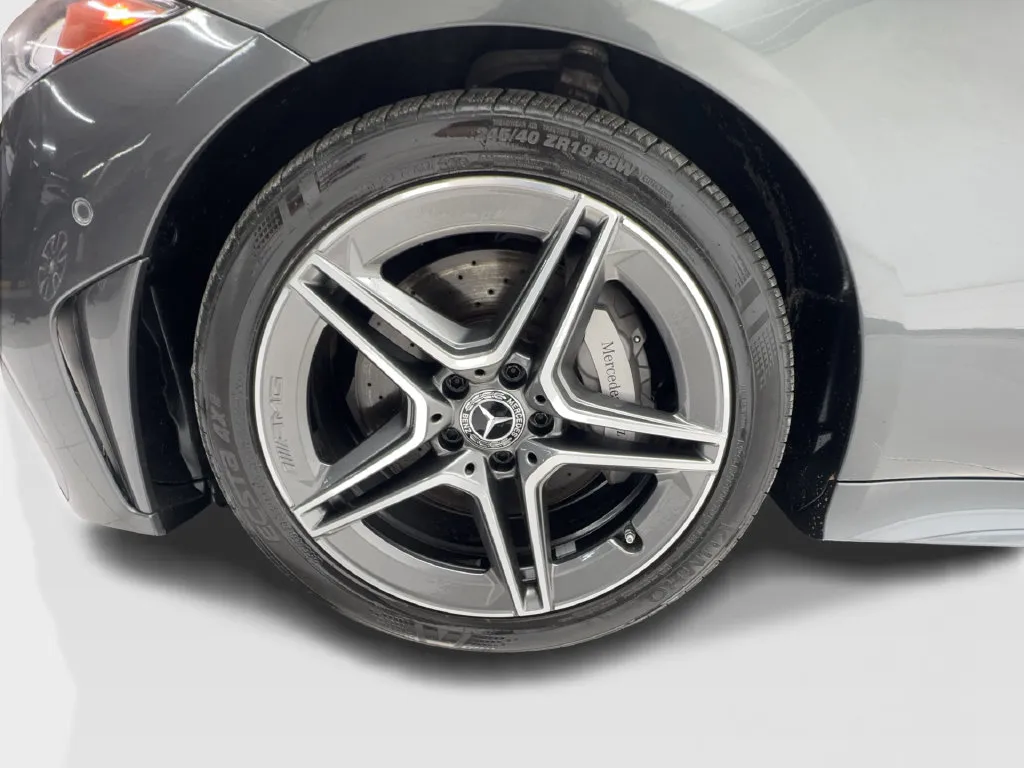 Mercedes-Benz CLS photo 15