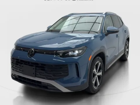 More photos of 2025 Volkswagen Tiguan 2.0T SE at Autos of Dallas - Plano, TX