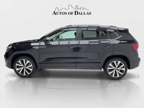 More photos of 2022 Volkswagen Taos 1.5T SE at Autos of Dallas - Plano, TX
