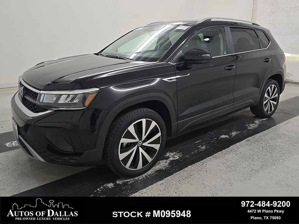 Black 2022 Volkswagen Taos 1.5T SE for sale in Plano, TX