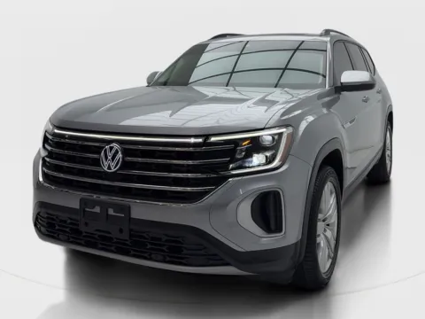 More photos of 2024 Volkswagen Atlas 2.0T SE w/Technology at Autos of Dallas - Plano, TX