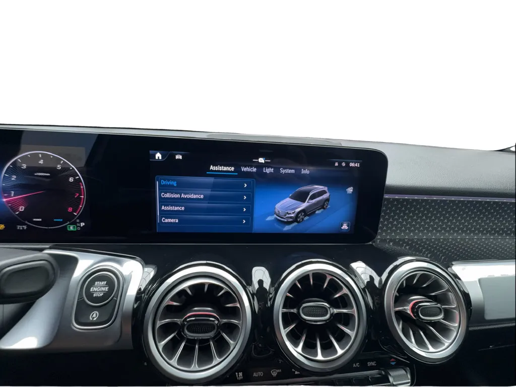 Mercedes-Benz GLB photo 46
