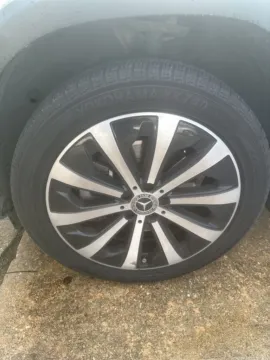 Black 2021 Mercedes-Benz GLB 250 for sale in Plano, TX