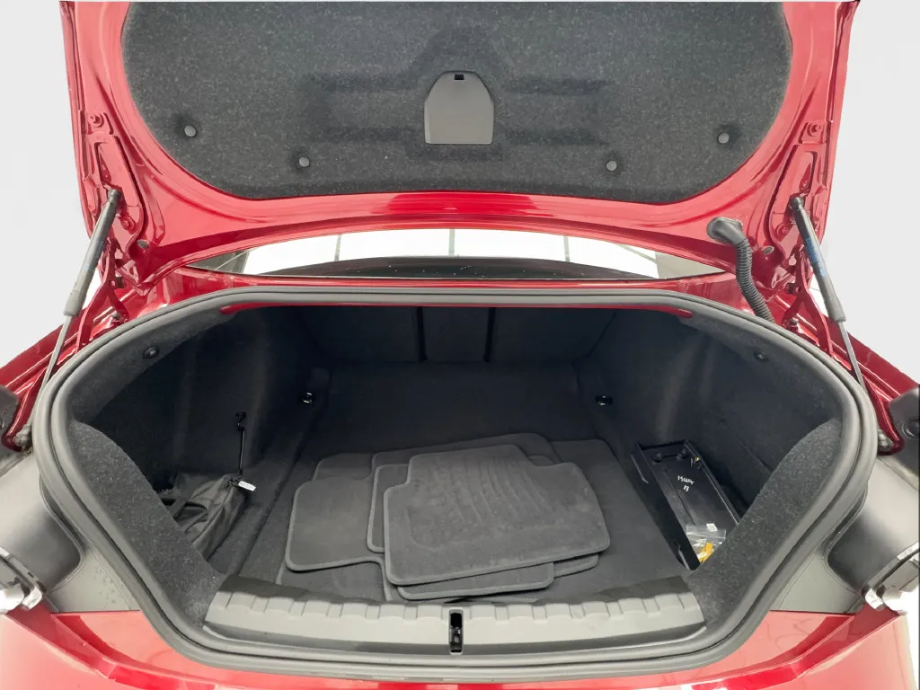 BMW 2 Series photo 18