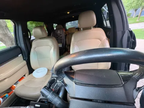 More photos of 2016 Ford Explorer Limited at Autos of Dallas - Plano, TX