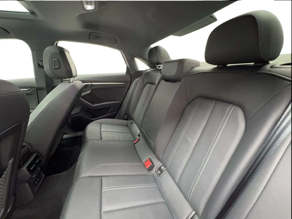 Audi A3 photo 28