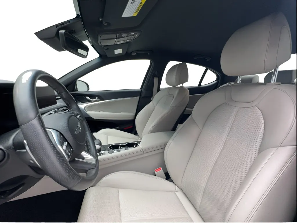 Genesis G70 photo 20