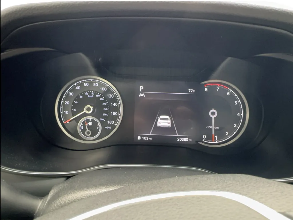 Genesis G70 photo 40