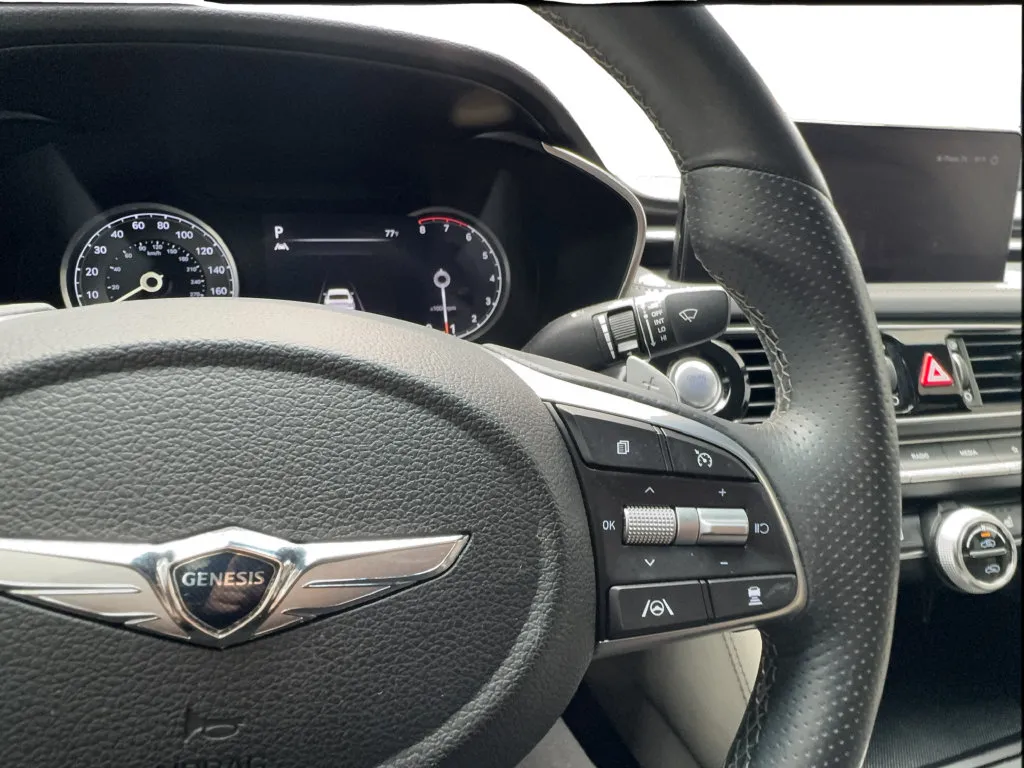 Genesis G70 photo 41