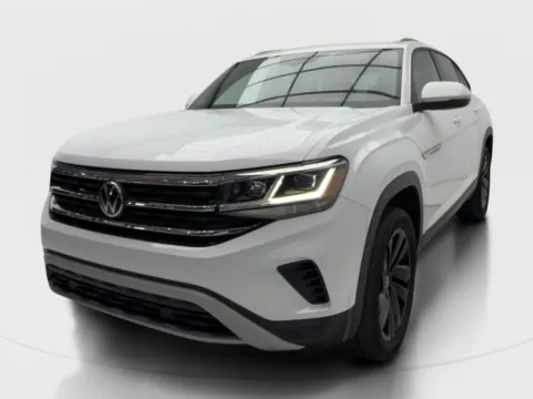 More photos of 2022 Volkswagen Atlas Cross Sport 3.6L V6 SE w/Technology at Autos of Dallas - Plano, TX