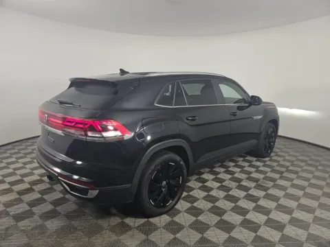 Photos of 2024 Volkswagen Atlas Cross Sport 2.0T SE w/Technology for sale in Plano, TX at Autos of Dallas - Plano