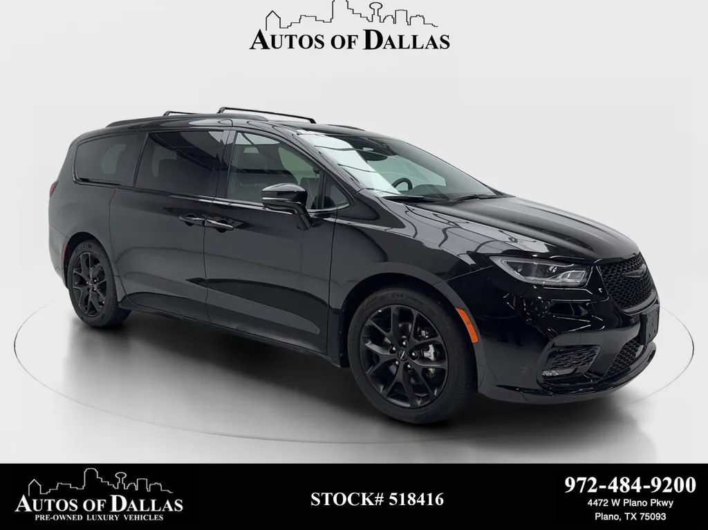 Black 2025 Chrysler Pacifica Limited for sale in Plano, TX