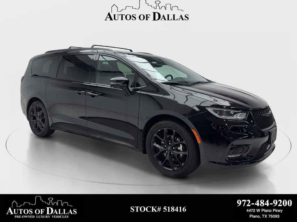 Black 2025 Chrysler Pacifica Limited for sale in Plano, TX