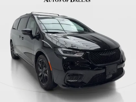 Another view of 2025 Chrysler Pacifica Limited for sale in Plano, TX at Autos of Dallas - Plano