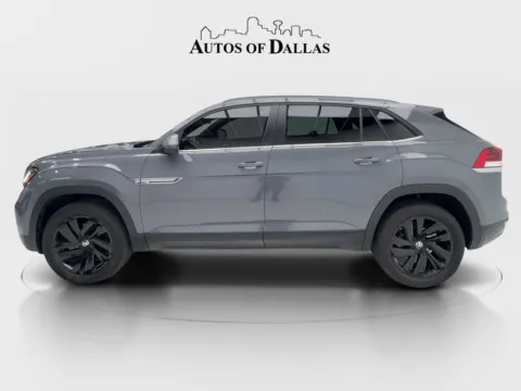 More photos of 2022 Volkswagen Atlas Cross Sport 3.6L V6 SE w/Technology at Autos of Dallas - Plano, TX
