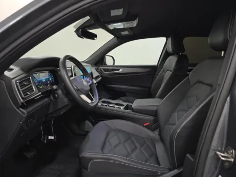 More photos of 2024 Volkswagen Atlas Cross Sport 2.0T SE at Autos of Dallas - Plano, TX