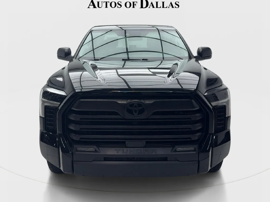 Toyota Tundra photo 4