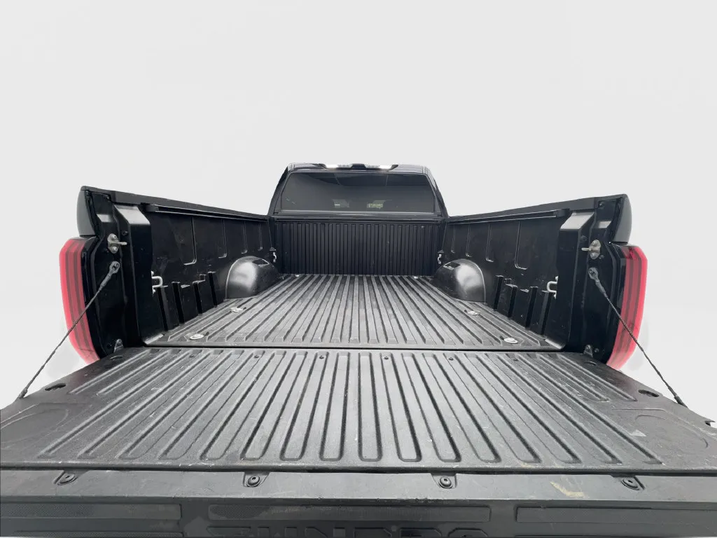 Toyota Tundra photo 12