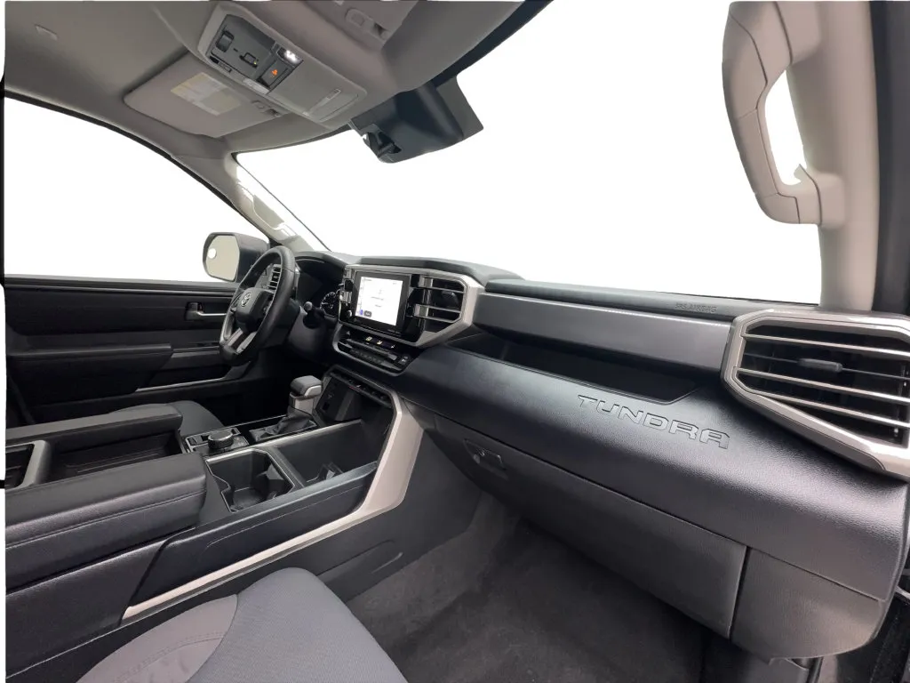 Toyota Tundra photo 33