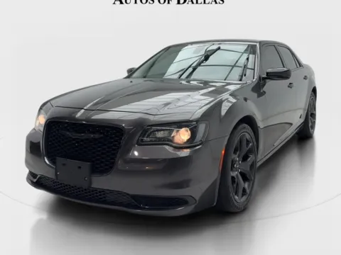 More photos of 2023 Chrysler 300 Touring at Autos of Dallas - Plano, TX