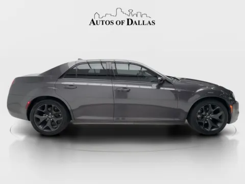 More photos of 2023 Chrysler 300 Touring at Autos of Dallas - Plano, TX