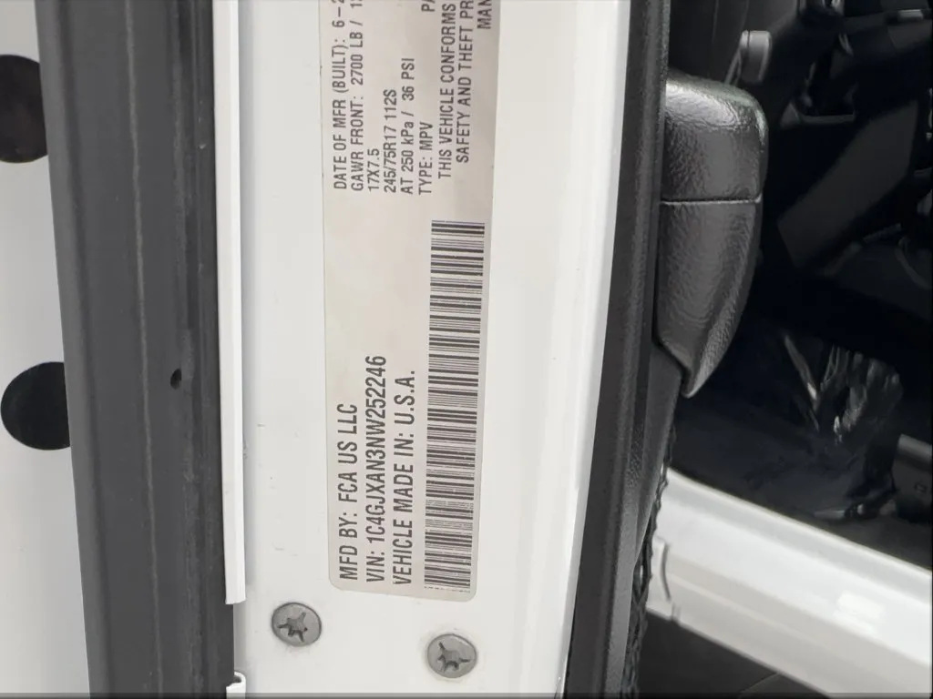 Jeep Wrangler photo 47