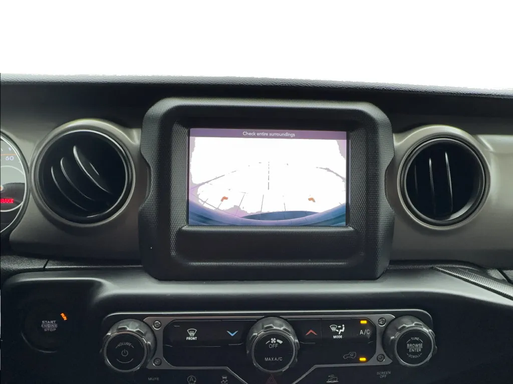 Jeep Wrangler photo 46