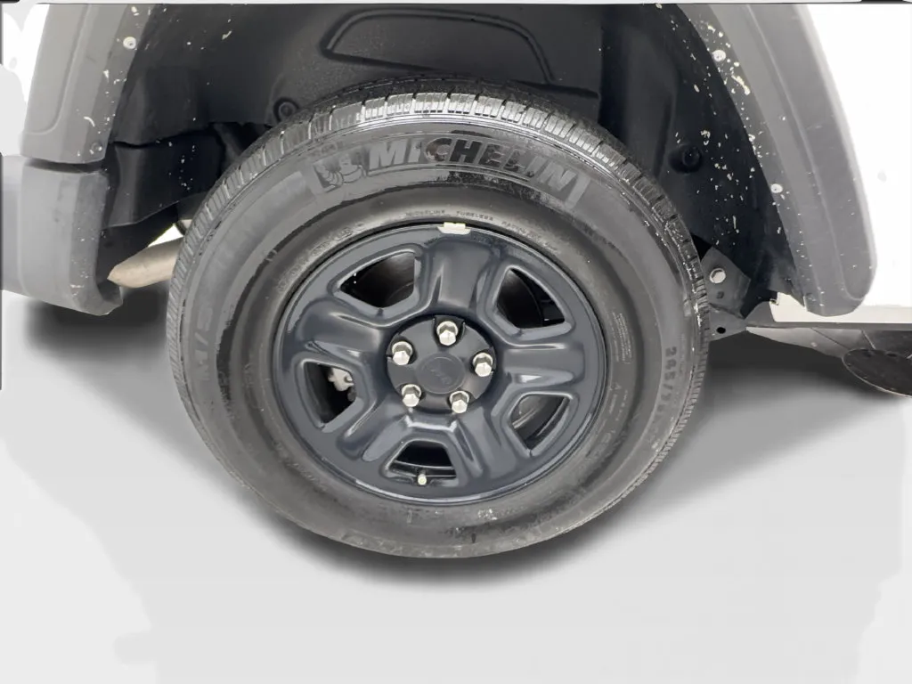 Jeep Wrangler photo 16
