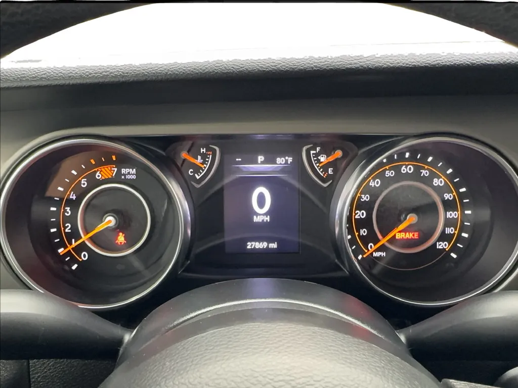 Jeep Wrangler photo 39