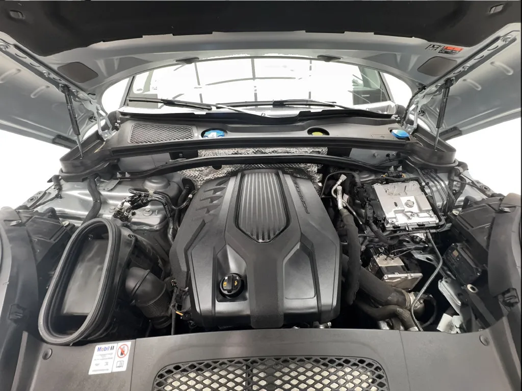 Porsche Macan photo 20