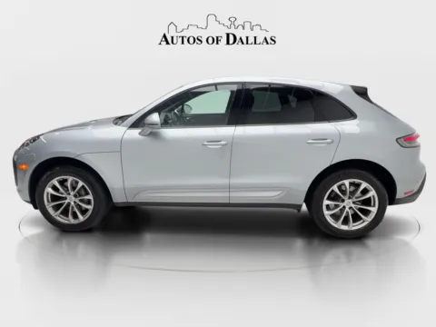 More photos of 2024 Porsche Macan at Autos of Dallas - Plano, TX