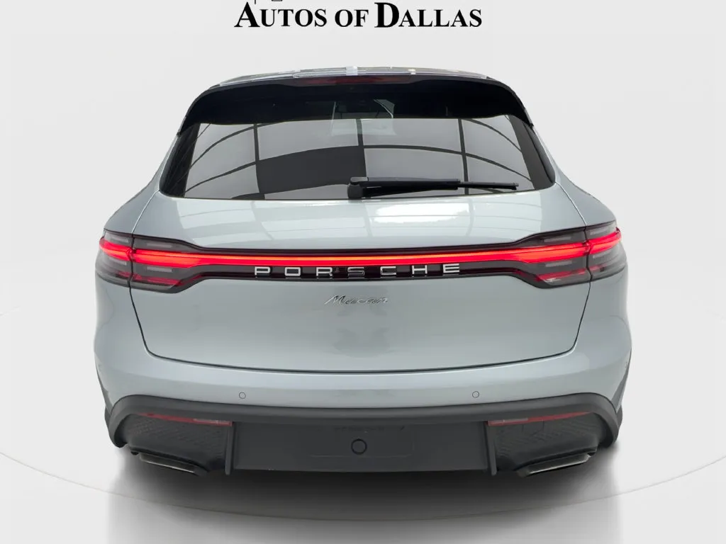 Porsche Macan photo 8