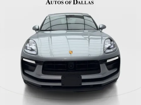 More photos of 2024 Porsche Macan at Autos of Dallas - Plano, TX