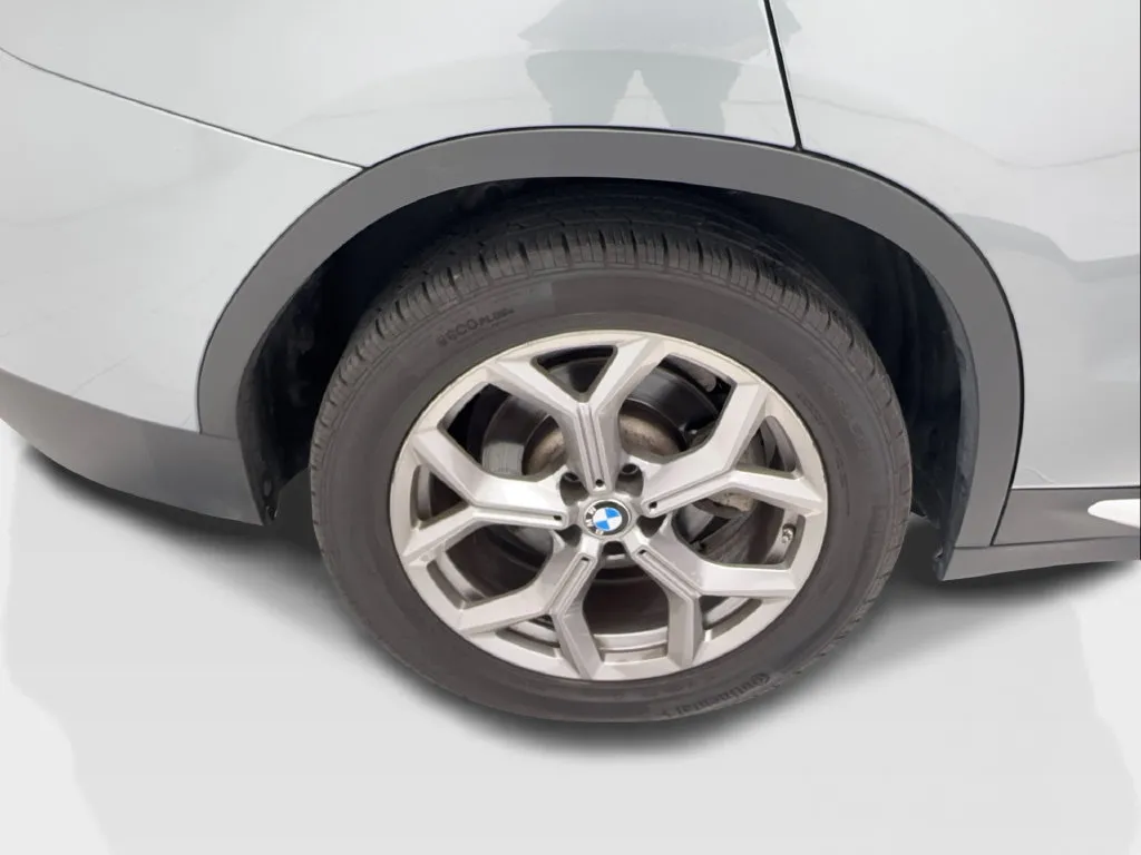 BMW X3 photo 18