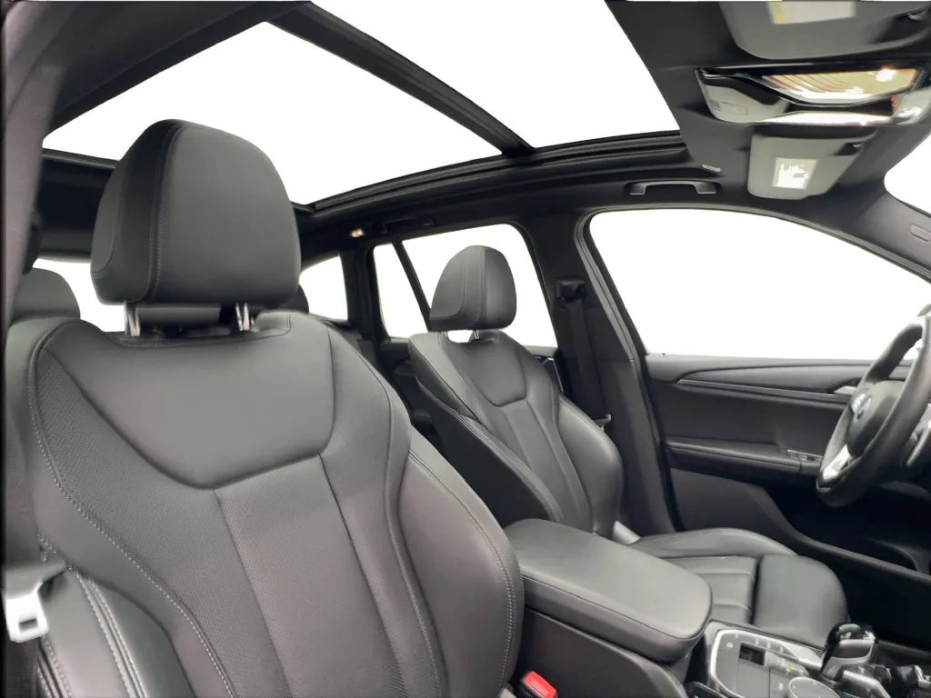 BMW X3 photo 32