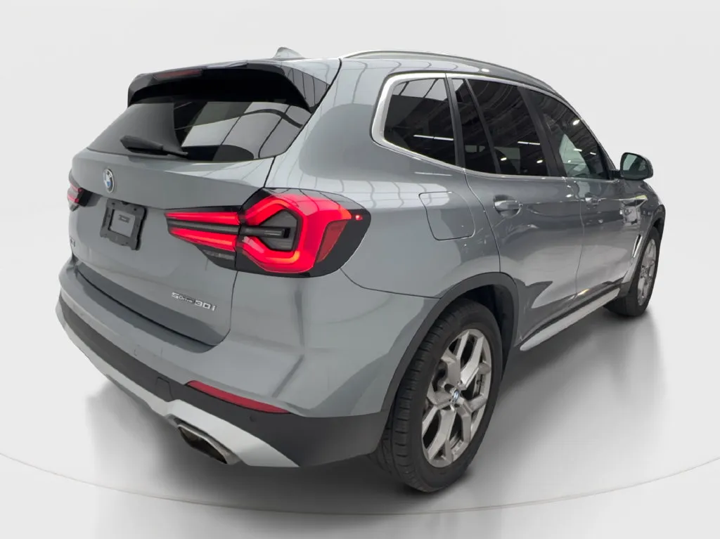 BMW X3 photo 8