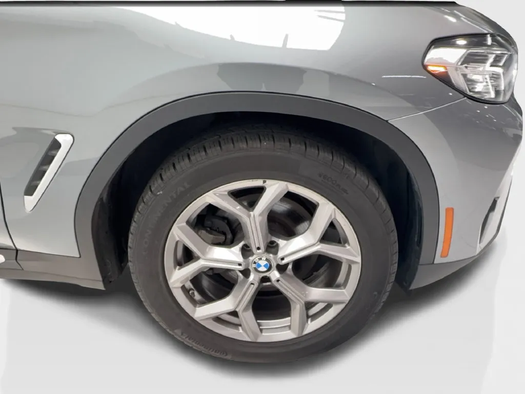 BMW X3 photo 16