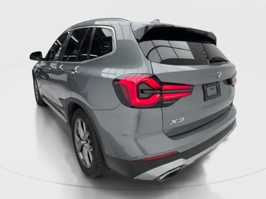 BMW X3 photo 11