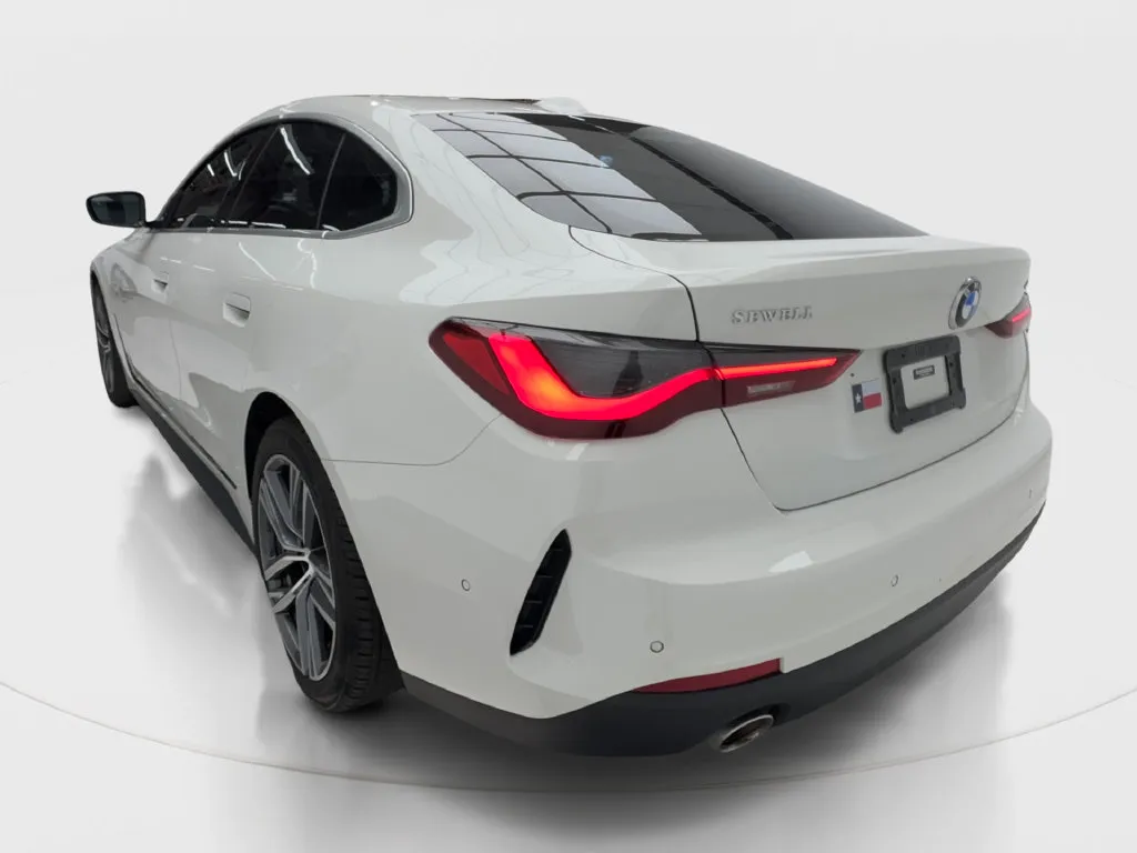 BMW 4 Series photo 11