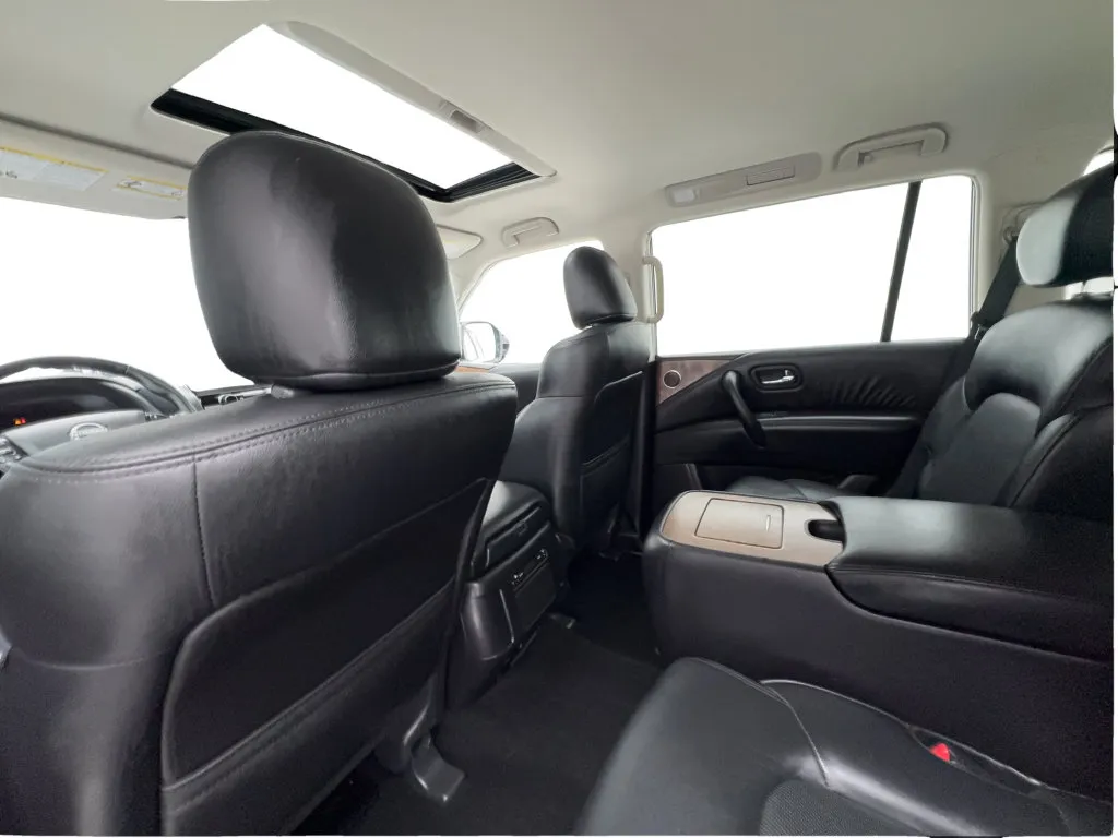 Nissan Armada photo 27