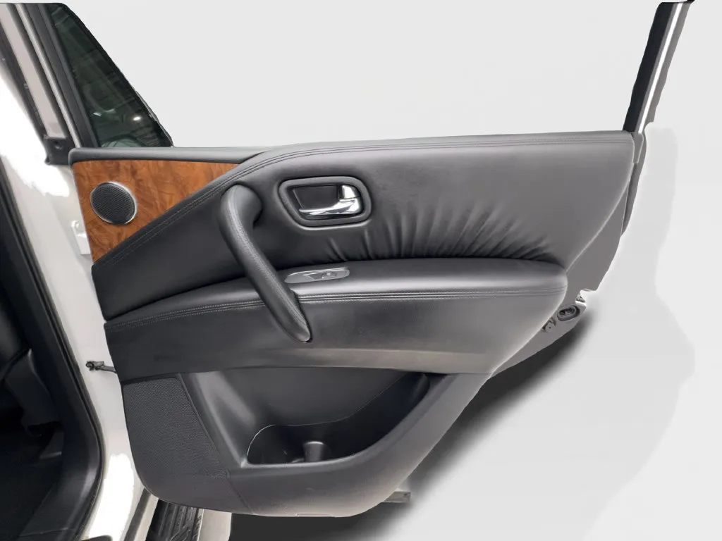 Nissan Armada photo 35