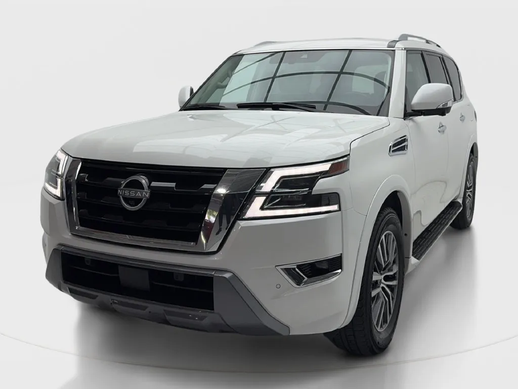 Nissan Armada photo 5