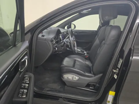 More photos of 2024 Porsche Macan T at Autos of Dallas - Plano, TX