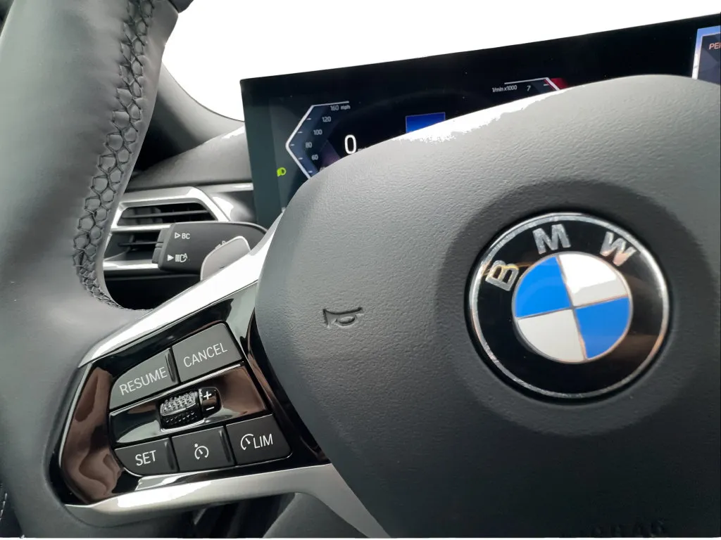 BMW 2 Series photo 41