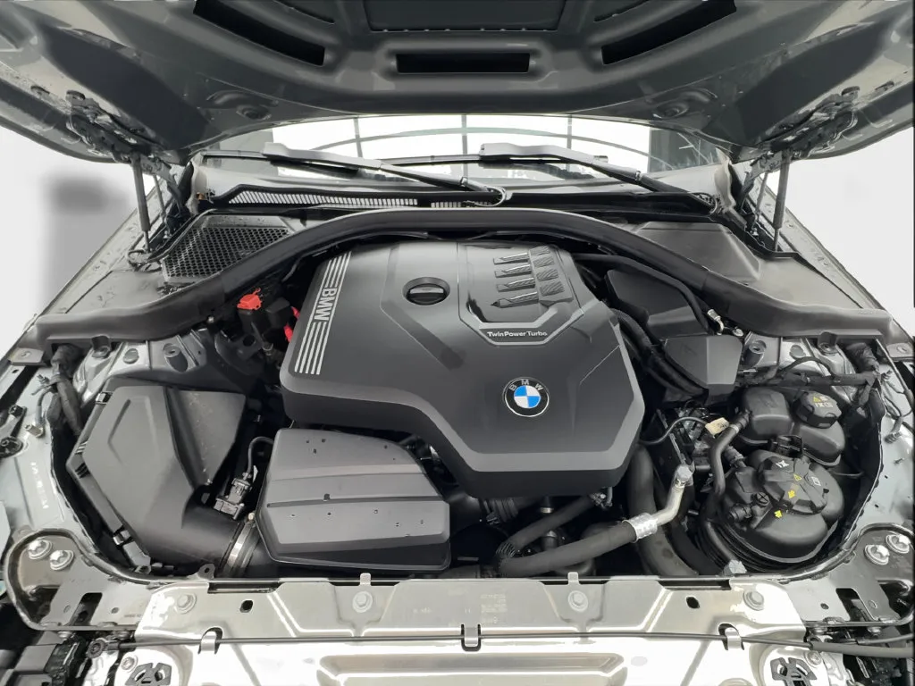 BMW 2 Series photo 16