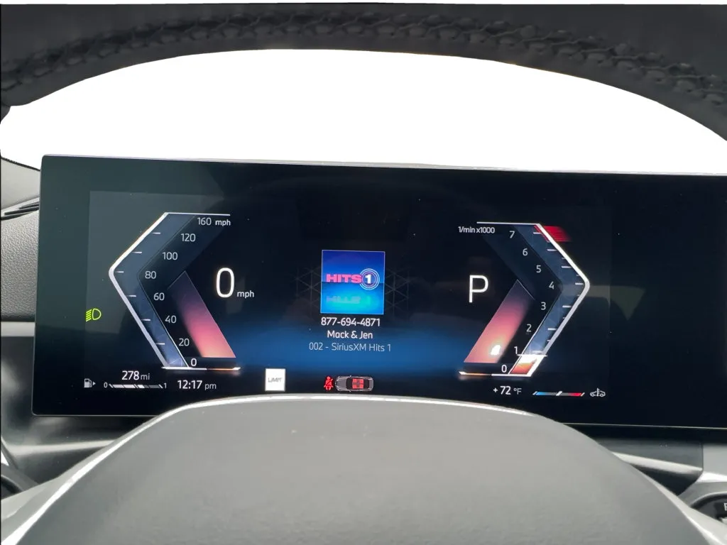 BMW 2 Series photo 35