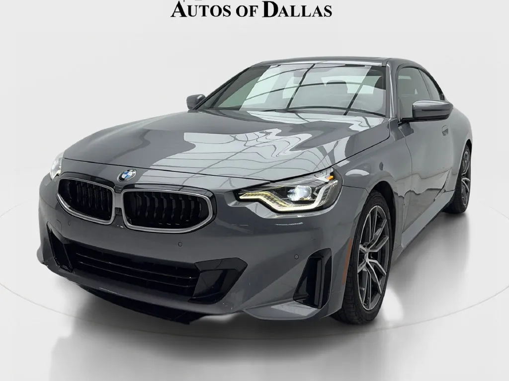 BMW 2 Series photo 5