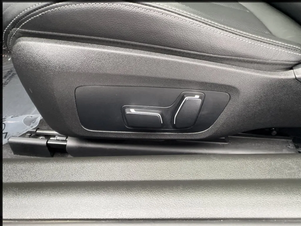 BMW 2 Series photo 20
