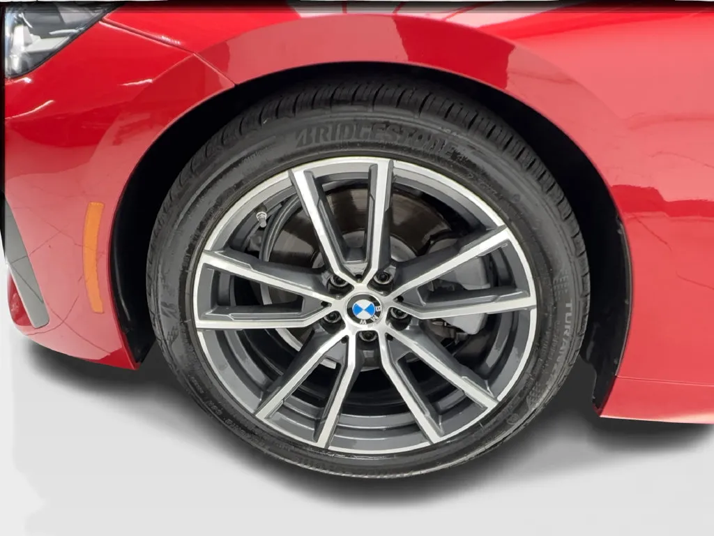 BMW 2 Series photo 15